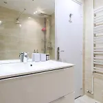 Modern -1br-3p- Trocadero Апартаменты *