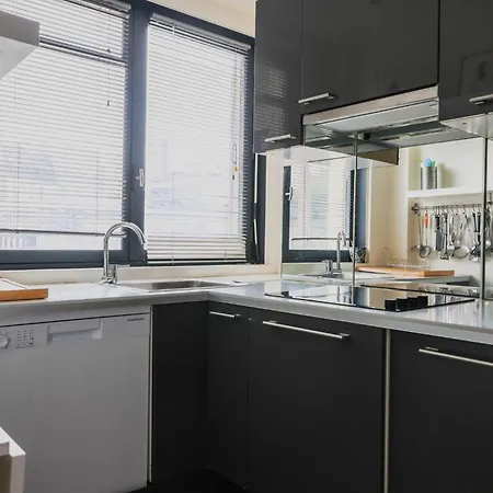 Modern -1br-3p- Trocadero Апартаменты *