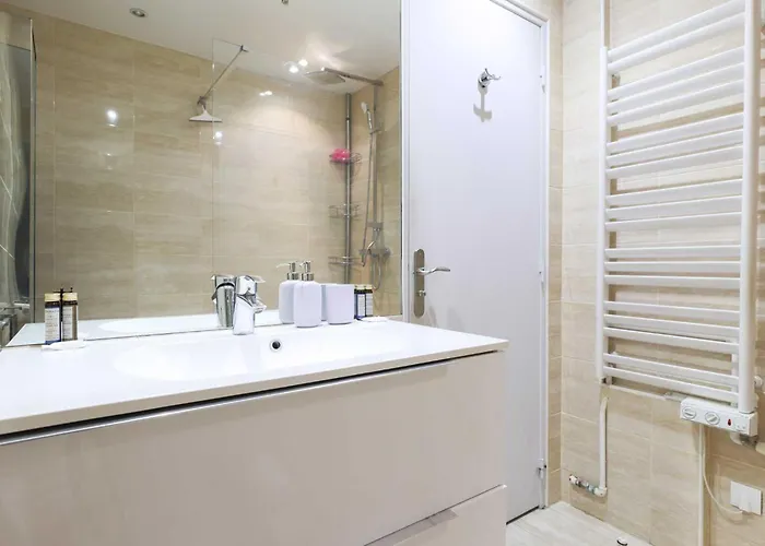 Modern -1br-3p- Trocadero アパート *